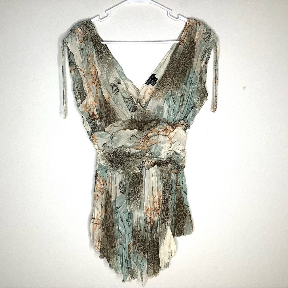 < Vintage PIANO Ruched V-Neck Blouse With Seashell/Coral Pattern >